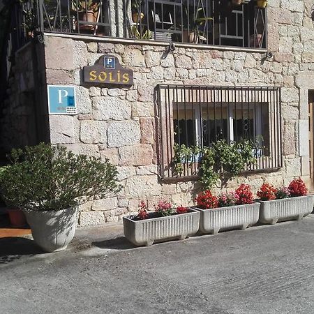 Pension Solis Onís Екстериор снимка